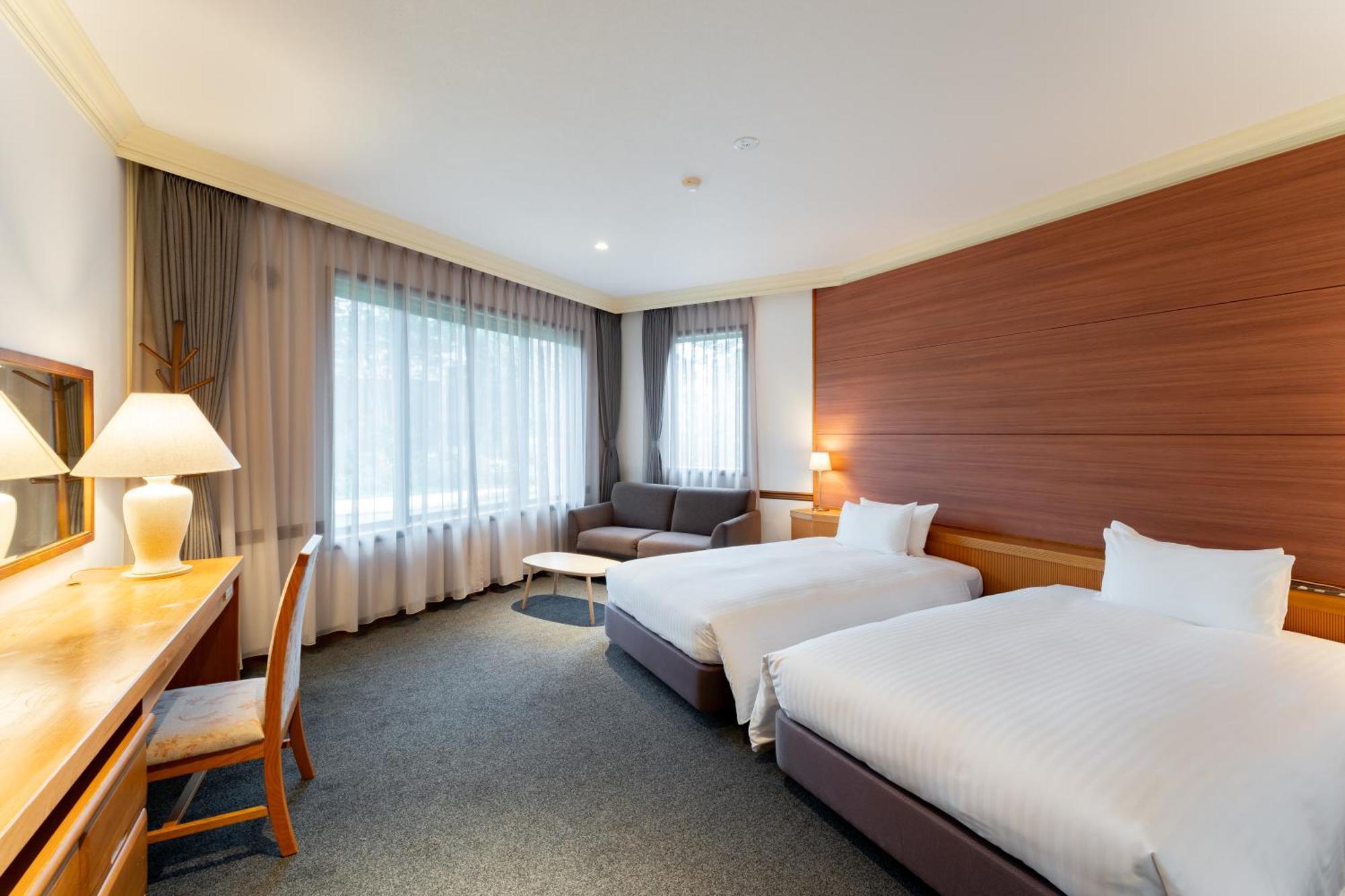 Hotel Sierra Resort Hakuba Esterno foto